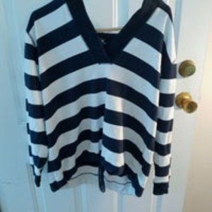Crop top hoodie. Navy blue and white stripes